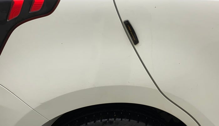 2019 Maruti Swift LXI, Petrol, Manual, 31,466 km, Right quarter panel - Minor scratches