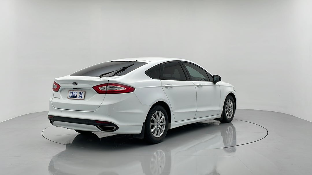 2016 Ford Mondeo Ambiente Tdci, Automatic, 57498 km, Right Back Diagonal (45- Degree) View