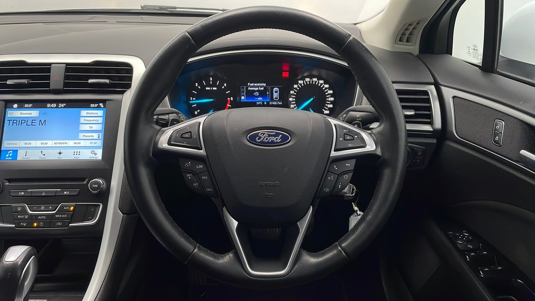2016 Ford Mondeo Ambiente Tdci, Automatic, 57498 km, Steering Wheel Close-up