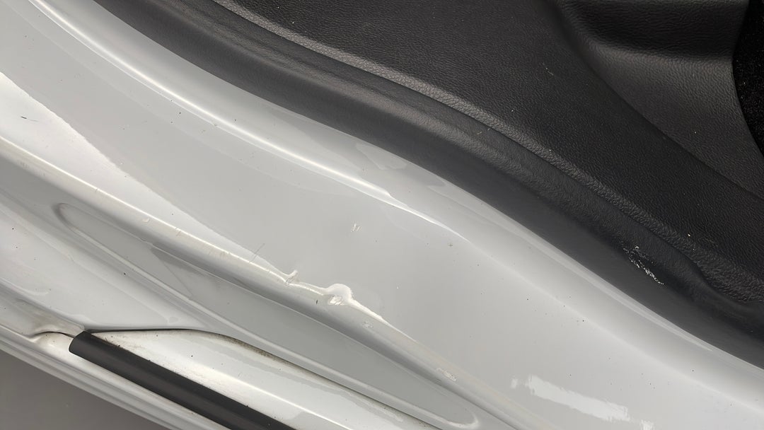 2016 Ford Mondeo Ambiente Tdci, Automatic, 57498 km, Door Sills Rear RHS Dent