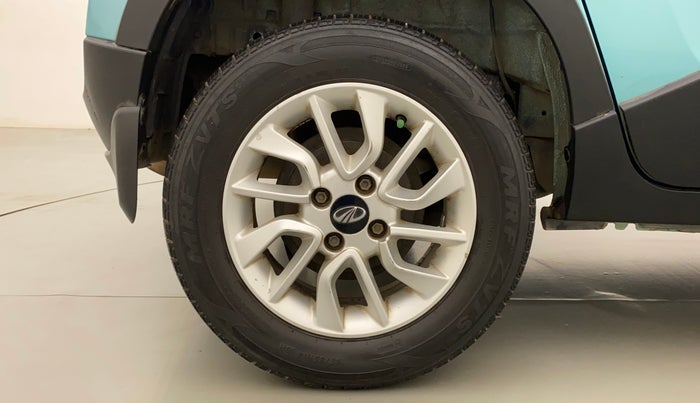 2016 Mahindra Kuv100 K8 D 6 STR, Diesel, Manual, 97,857 km, Right Rear Wheel
