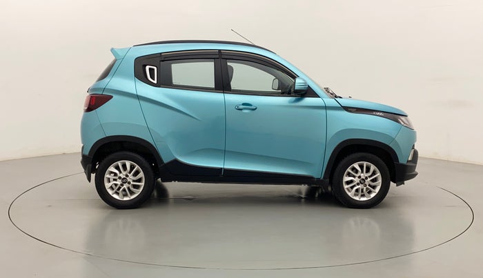 2016 Mahindra Kuv100 K8 D 6 STR, Diesel, Manual, 97,857 km, Right Side View