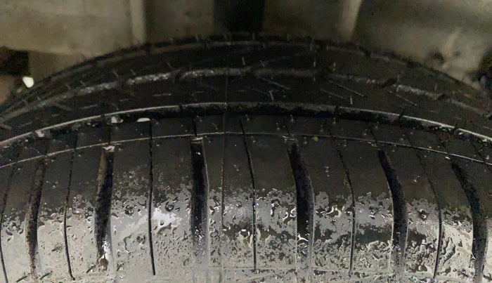 2019 Tata Tiago XT DIESEL, Diesel, Manual, 74,448 km, Right Rear Tyre Tread