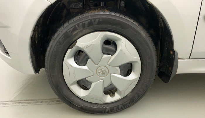 2019 Tata Tiago XT DIESEL, Diesel, Manual, 74,448 km, Left Front Wheel