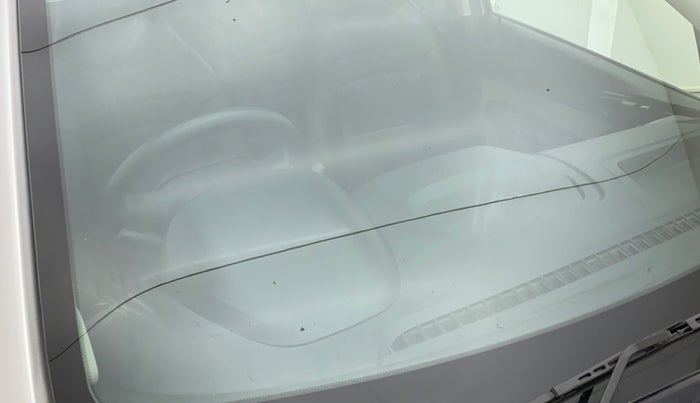 2019 Tata Tiago XT DIESEL, Diesel, Manual, 74,448 km, Front windshield - Minor spot on windshield