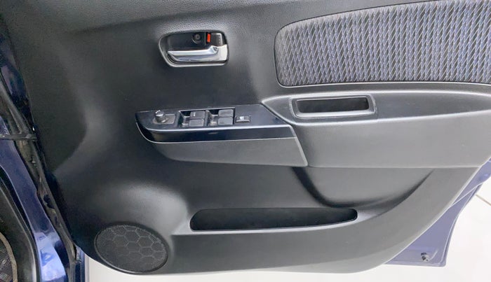 2015 Maruti Wagon R Stingray VXI, Petrol, Manual, 52,524 km, Driver Side Door Panels Control