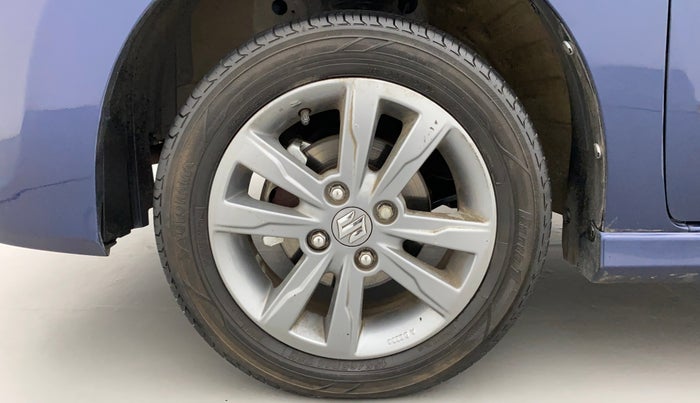 2015 Maruti Wagon R Stingray VXI, Petrol, Manual, 52,524 km, Left Front Wheel