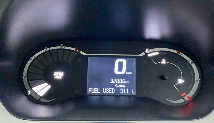 2021 Nissan MAGNITE XL TURBO, Petrol, Manual, 33,024 km, Odometer Image