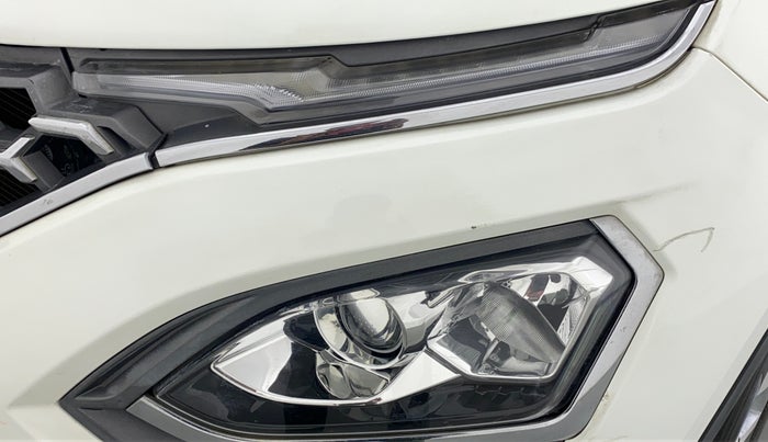 2021 Tata Safari XZA+  KRYOTEC, Diesel, Automatic, 16,533 km, Left headlight - Minor scratches