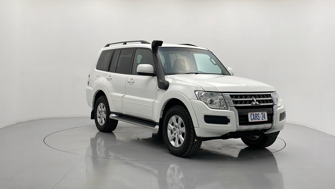 Right Front Diagonal (45- Degree) View