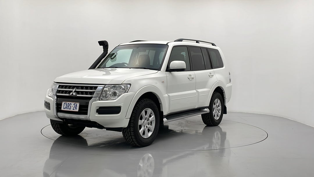 Left Front Diagonal (45- Degree) View