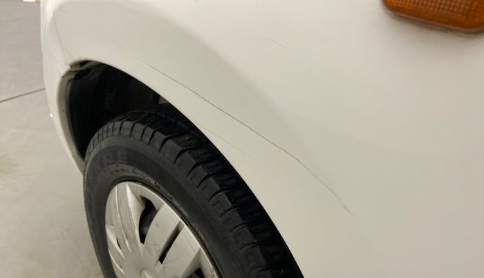 2018 Maruti Alto 800 LXI, Petrol, Manual, 21,316 km, Left fender - Minor scratches