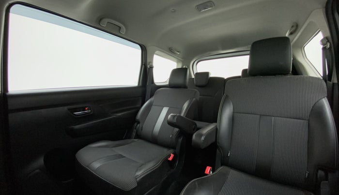 2021 Maruti XL6 ZETA MT, Petrol, Manual, 23,011 km, Reclining Back Row Seats
