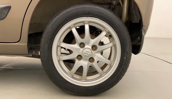 2017 Maruti Wagon R 1.0 VXI AMT, Petrol, Automatic, 18,580 km, Left Rear Wheel