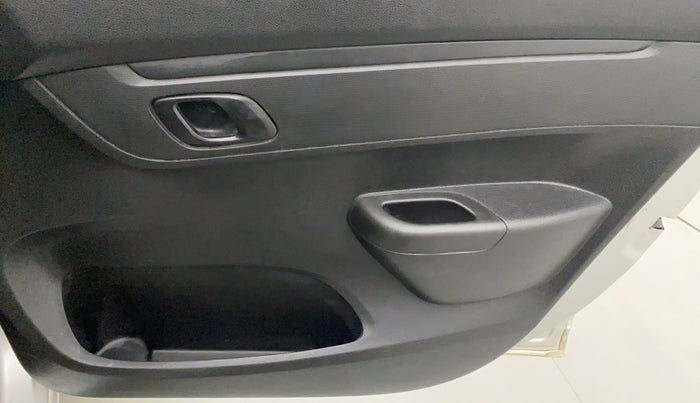 2017 Renault Kwid RXT 0.8, Petrol, Manual, 42,686 km, Driver Side Door Panels Control