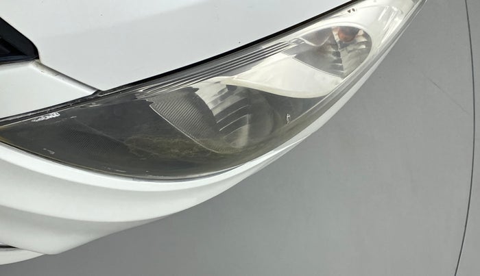 2016 Maruti Swift Dzire VDI ABS, Diesel, Manual, 94,706 km, Left headlight - Faded