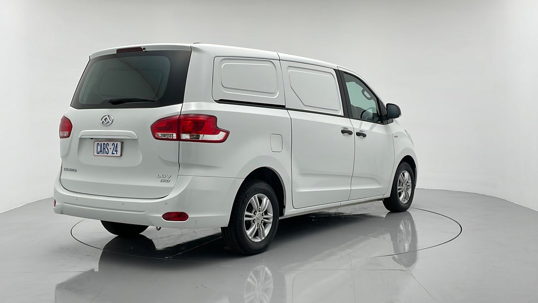 Right Back Diagonal (45- Degree) View