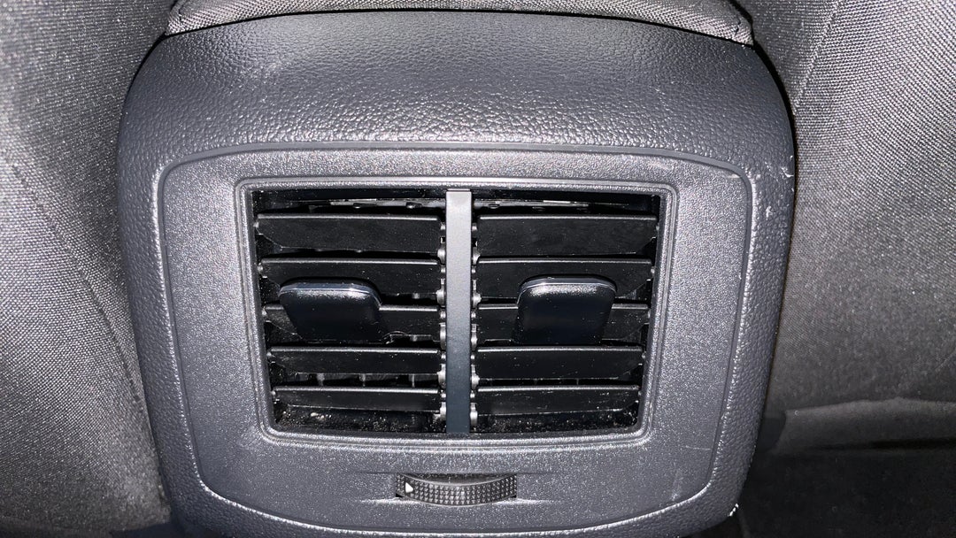 2021 Volkswagen T-roc 110tsi Style, Automatic, 57086 km, Rear A/C Vent