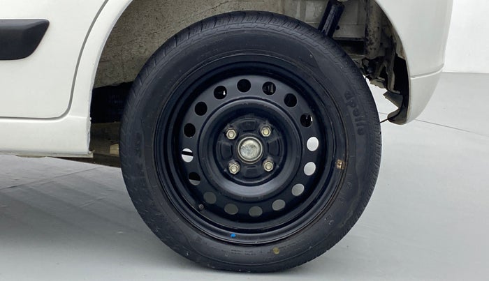 2016 Maruti Wagon R 1.0 VXI, Petrol, Manual, 25,451 km, Left Rear Wheel