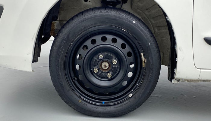 2016 Maruti Wagon R 1.0 VXI, Petrol, Manual, 25,451 km, Left Front Wheel