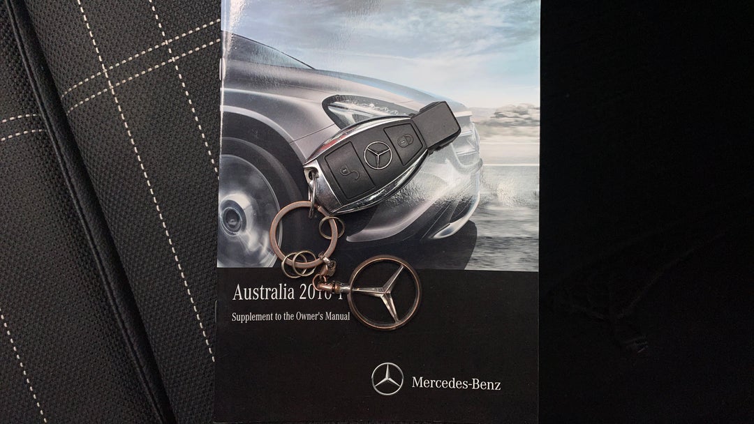 2016 Mercedes-benz A200 1.6 Dct, Automatic, 72593 km, Key Close-up