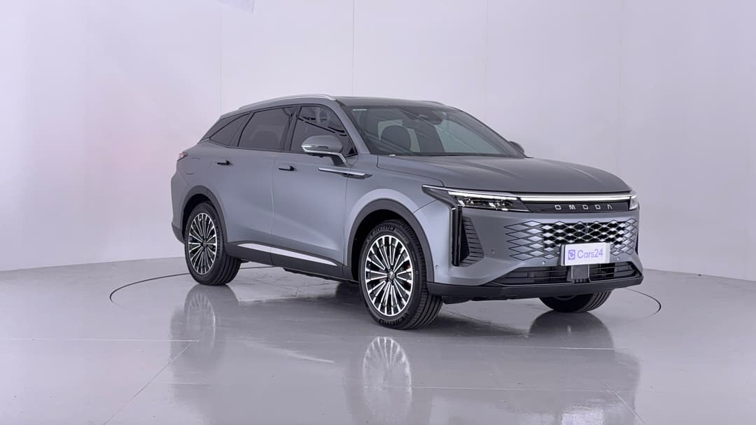 2025 Omoda 9 Shs Virtue AWD, Automatic, 14629 km, Right Front Diagonal (45- Degree) View
