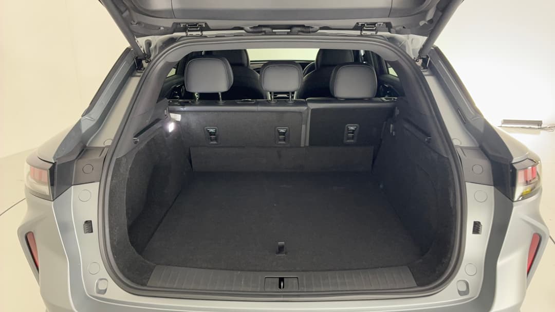 2025 Omoda 9 Shs Virtue AWD, Automatic, 14629 km, Boot Inside View