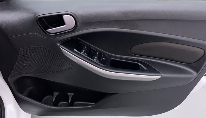 2016 Ford New Figo 1.5 TITANIUM AT PETROL, Petrol, Automatic, 21,357 km, Driver Side Door Panels Control