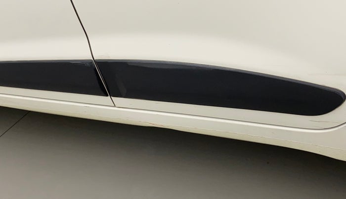 2015 Hyundai Grand i10 ASTA 1.2 KAPPA VTVT, Petrol, Manual, 96,610 km, Left running board - Minor scratches