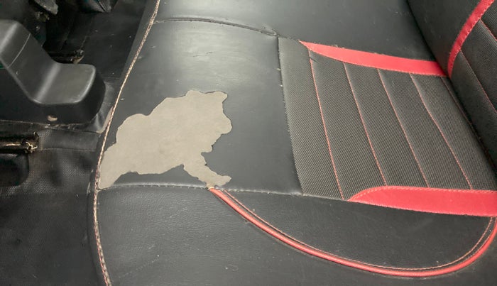 2014 Maruti Ritz ZXI, Petrol, Manual, 75,773 km, Second-row left seat - Cover slightly torn