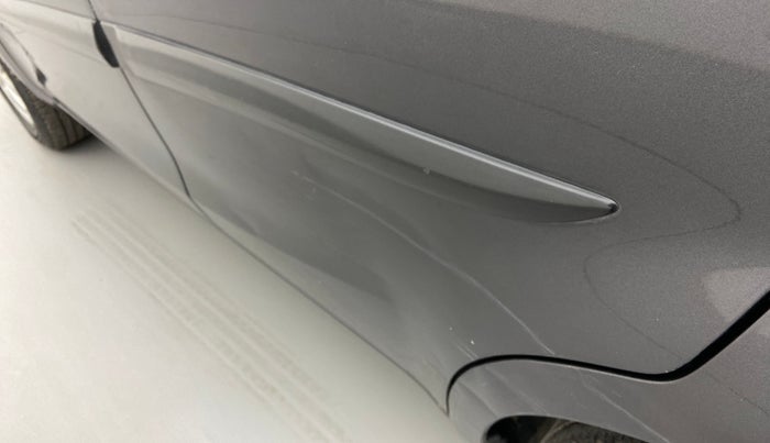 2014 Maruti Ritz ZXI, Petrol, Manual, 75,773 km, Rear left door - Minor scratches