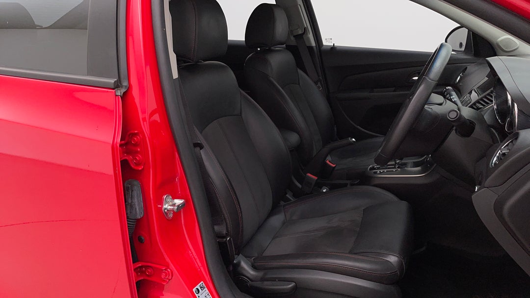 2015 Holden Cruze Sri V, Automatic, 58010 km, Right Side Front Door Cabin View