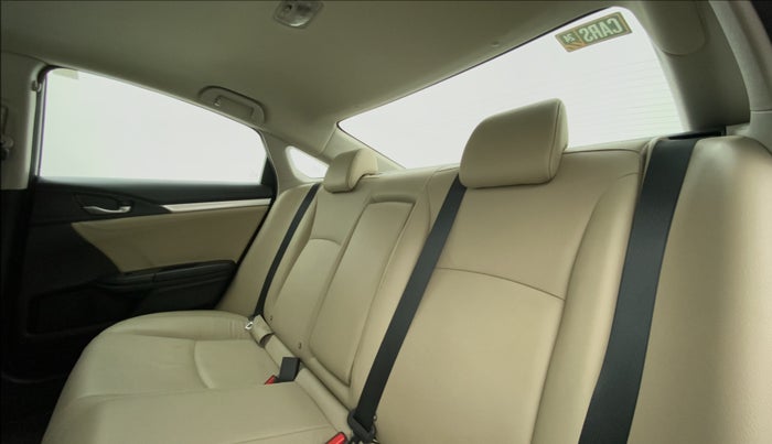 2019 Honda Civic 1.8L I-VTEC ZX CVT, Petrol, Automatic, 51,426 km, Right Side Rear Door Cabin