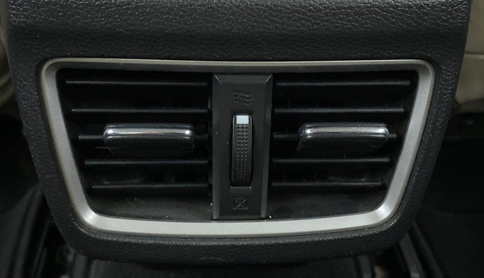 2019 Honda Civic 1.8L I-VTEC ZX CVT, Petrol, Automatic, 51,426 km, Rear AC Vents