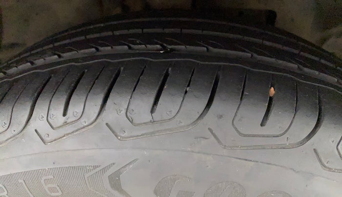2018 Ford Ecosport TITANIUM 1.5L DIESEL, Diesel, Manual, 87,256 km, Right Front Tyre Tread