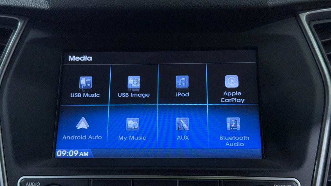 2017 Hyundai Santa Fe Active (4x4), Automatic, 107143 km, Android/Apple Car Play