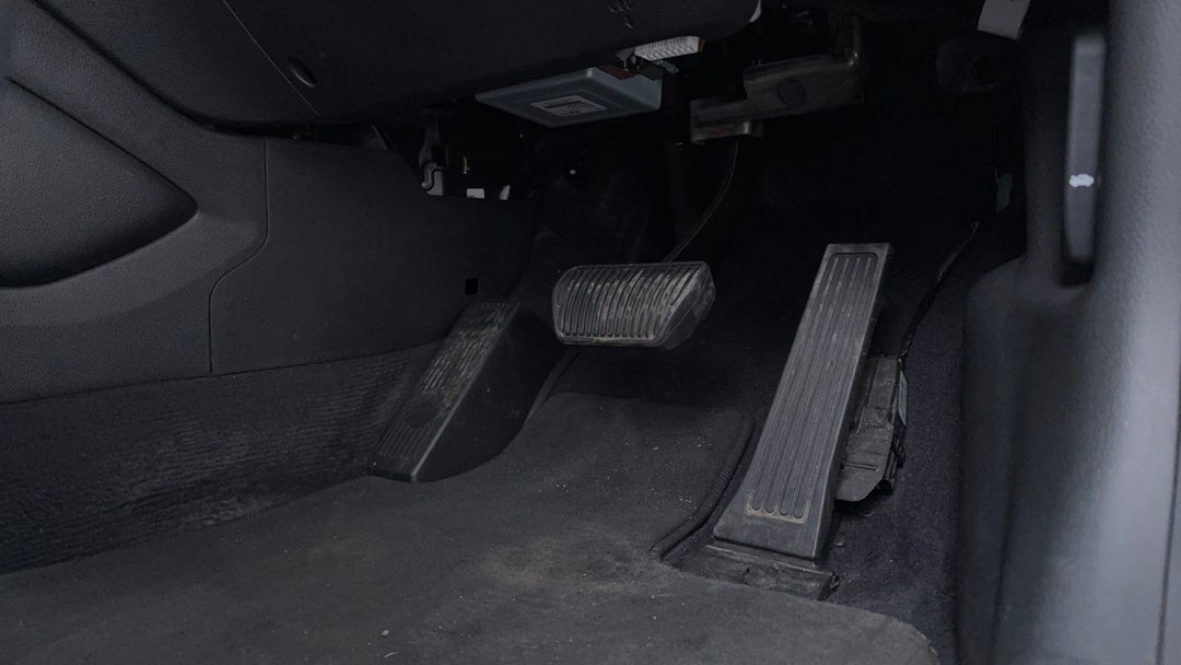 Pedals and Footmat