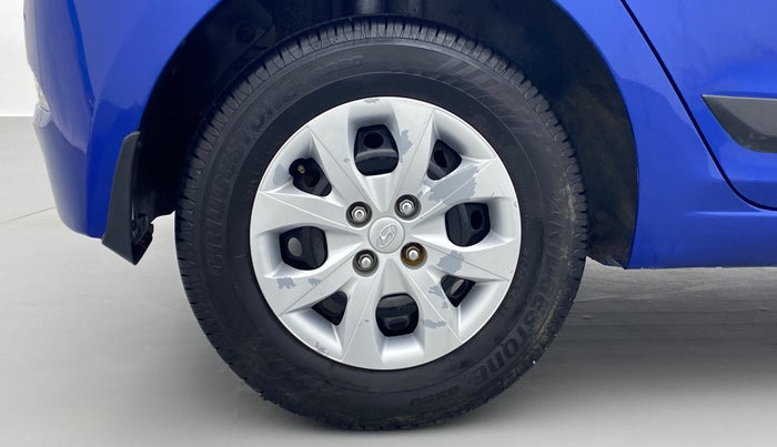 2016 Hyundai Elite i20 SPORTZ 1.2, Petrol, Manual, 81,606 km, Right Rear Wheel
