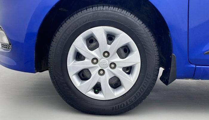2016 Hyundai Elite i20 SPORTZ 1.2, Petrol, Manual, 81,606 km, Left Front Wheel