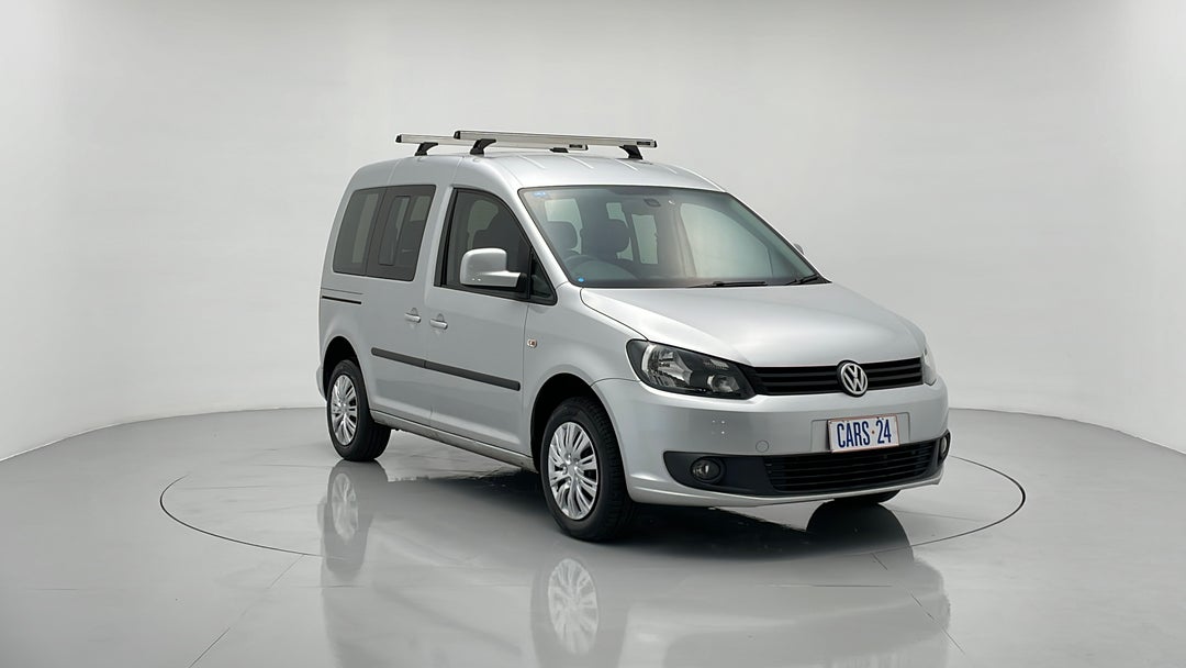 2015 Volkswagen Caddy Tdi250 Trendline, Automatic, 121203 km, Right Front Diagonal (45- Degree) View