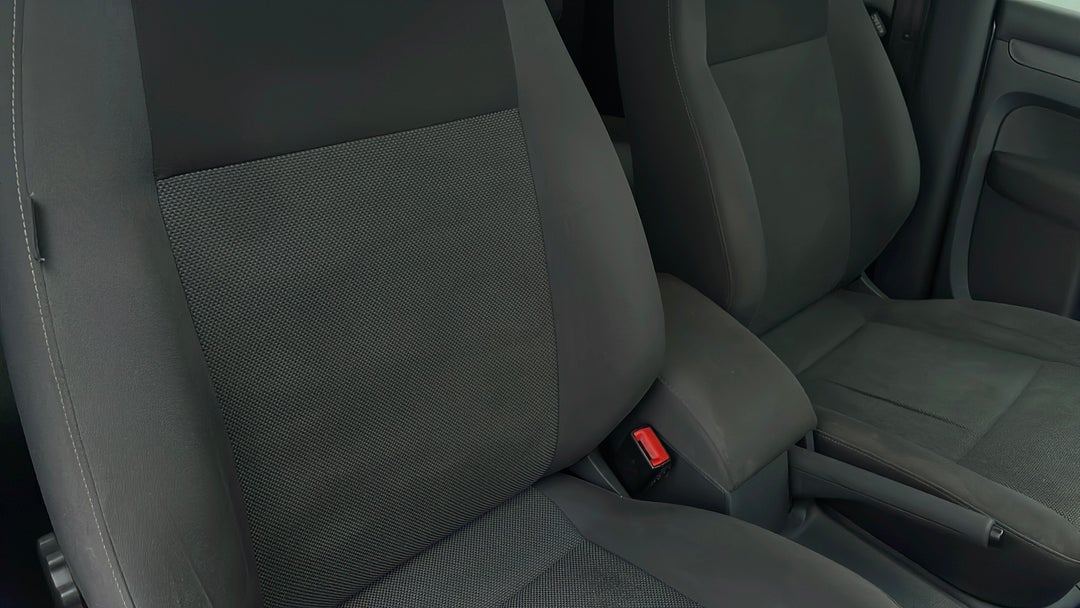 2015 Volkswagen Caddy Tdi250 Trendline, Automatic, 121203 km, Right Side Front Door Cabin View