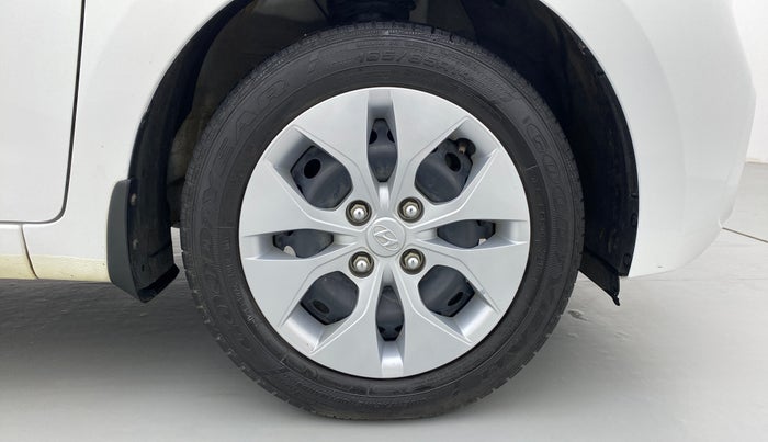 2020 Hyundai Xcent S 1.2, Petrol, Manual, 32,256 km, Right Front Wheel