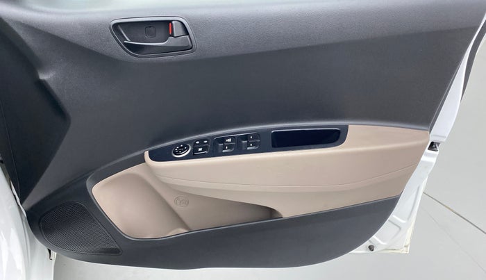 2020 Hyundai Xcent S 1.2, Petrol, Manual, 32,256 km, Driver Side Door Panels Control