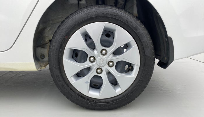 2020 Hyundai Xcent S 1.2, Petrol, Manual, 32,256 km, Left Rear Wheel
