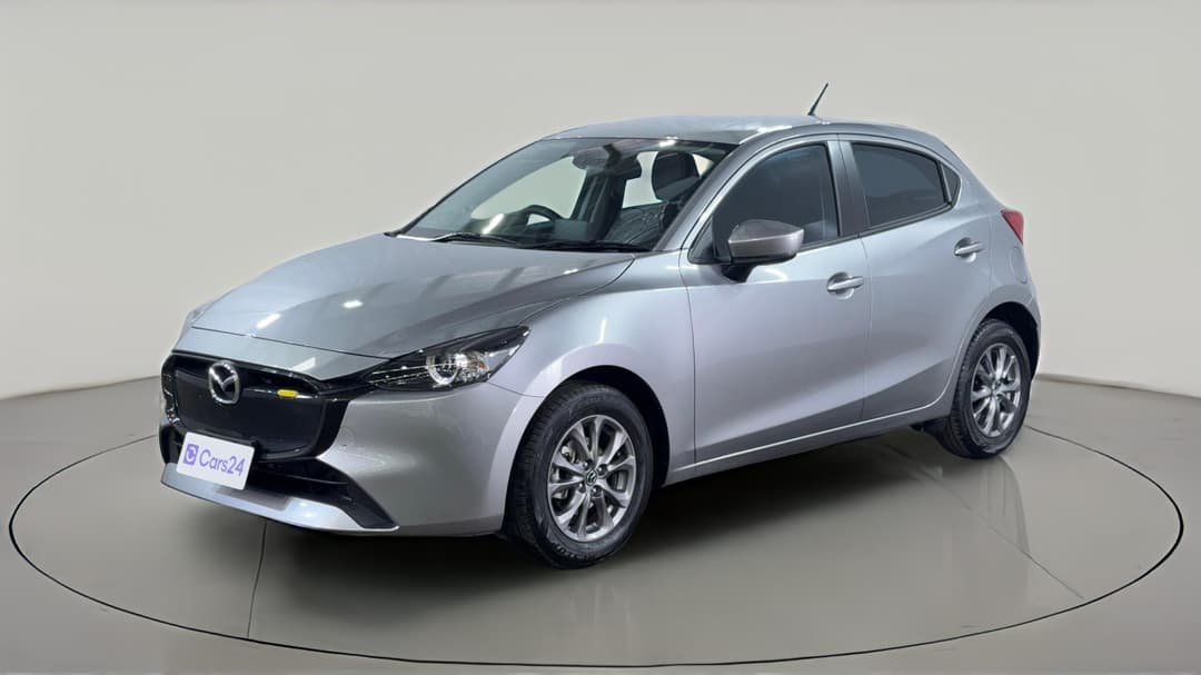 2024 Mazda Mazda2 G15 Pure, Automatic, 5790 km, Left Front Diagonal (45- Degree) View