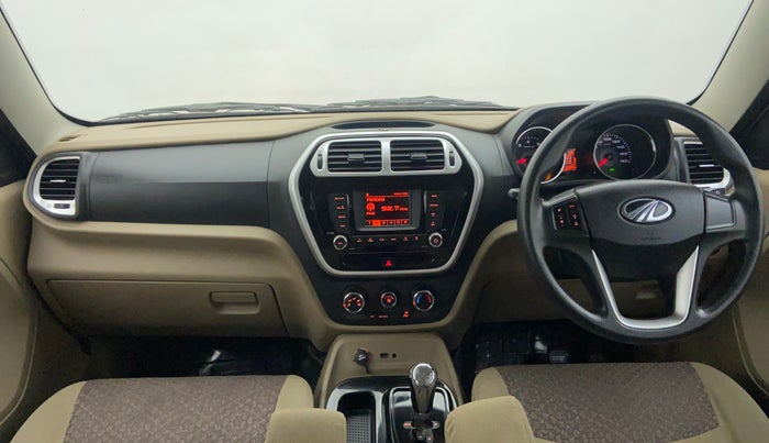 2016 Mahindra TUV300 T8 AMT, Diesel, Automatic, 69,694 km, Dashboard