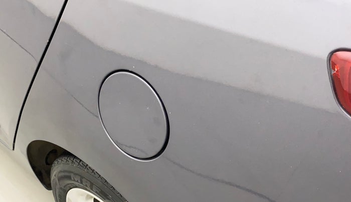 2017 Hyundai Xcent SX 1.2, CNG, Manual, 66,650 km, Left quarter panel - Slightly dented