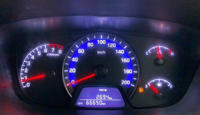 2017 Hyundai Xcent SX 1.2, CNG, Manual, 66,650 km, Odometer Image