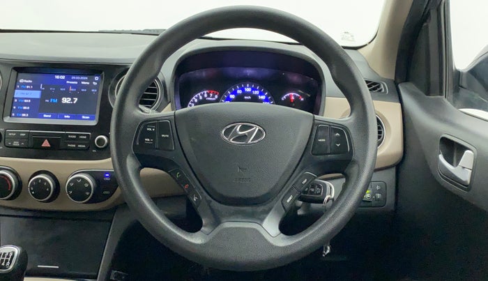 2017 Hyundai Xcent SX 1.2, CNG, Manual, 66,650 km, Steering Wheel Close Up