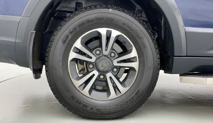 2018 Tata Hexa Varicor 320 XE, Diesel, Manual, 16,508 km, Right Rear Wheel